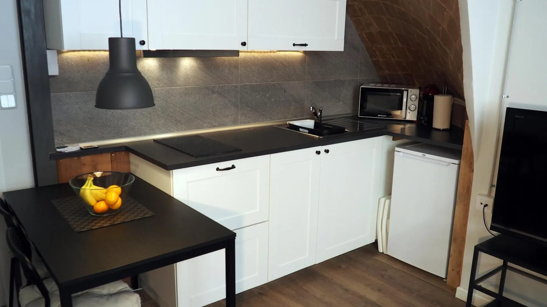 Cozy Apartment In Sants Barcelona Spain